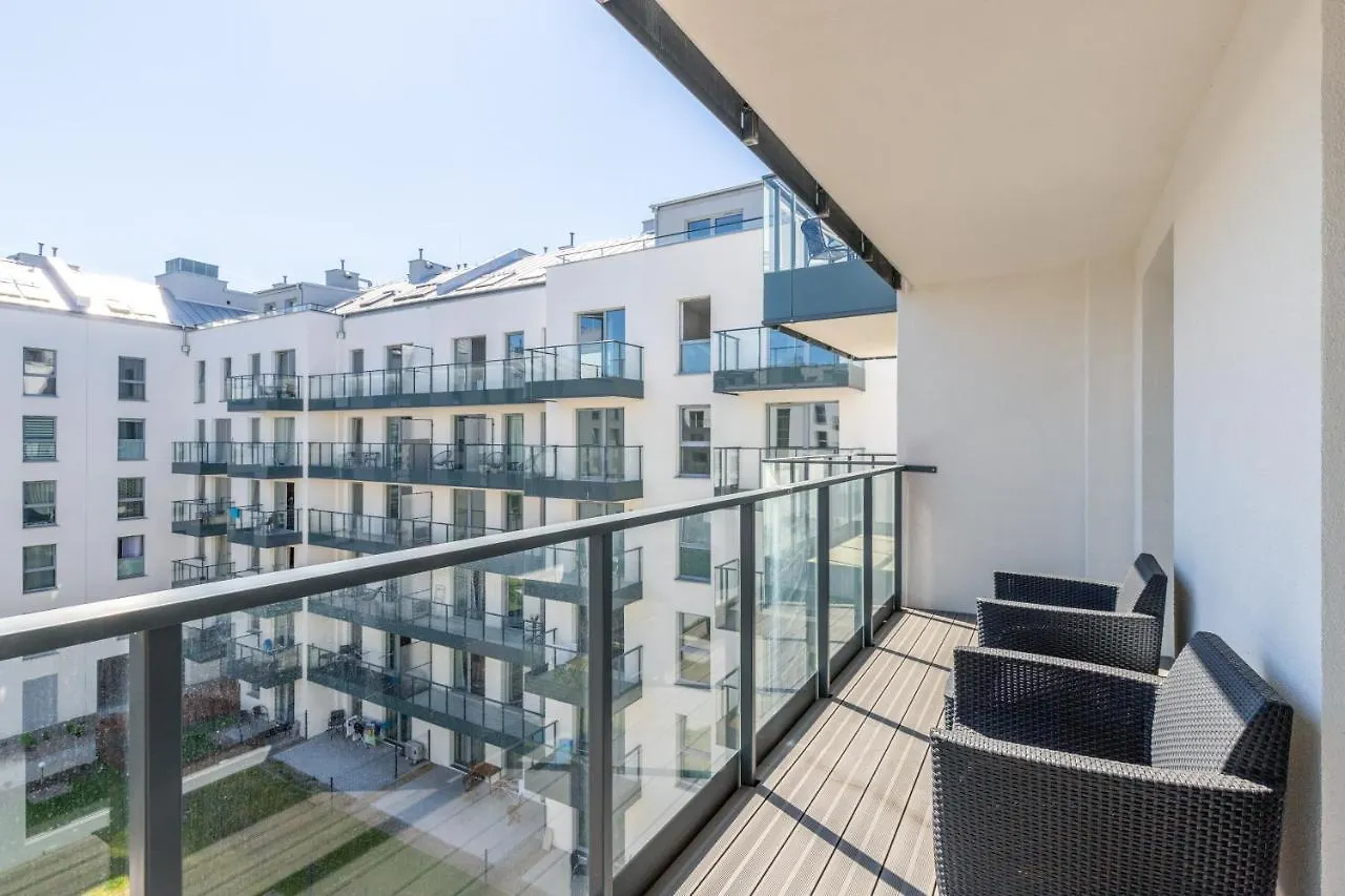 Apartamenty blisko Starego Miasta - Angielska Grobla by Renters Gdańsk